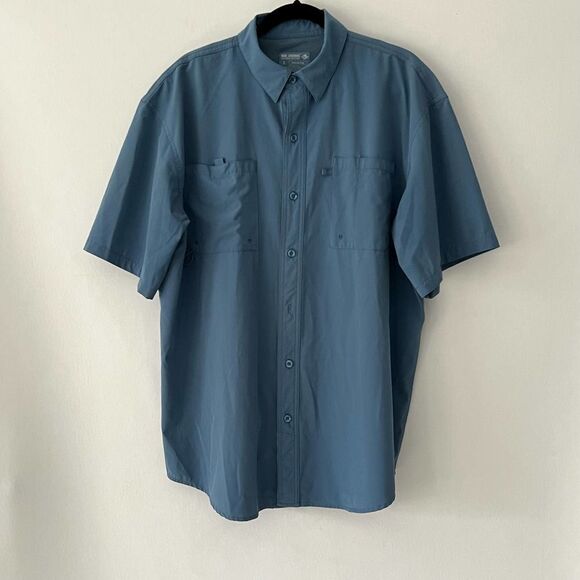 Reel Legends Blue Fishing Shirt Vented Back Short Sleeve Outdoor‎ Mens size L - Picture 1 of 4